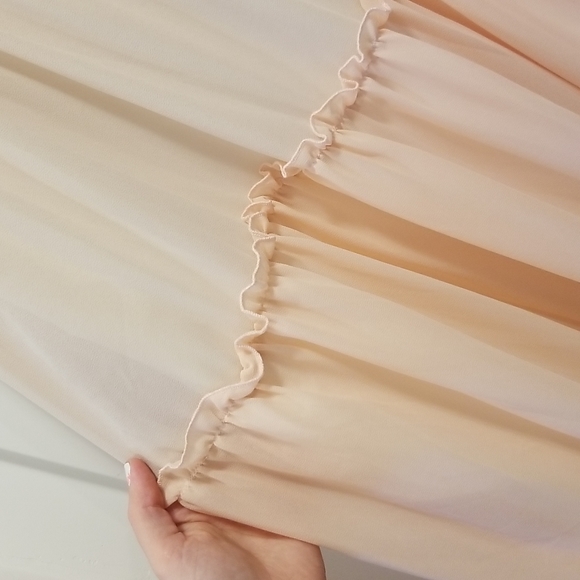 Long Dress - Picture 3 of 5